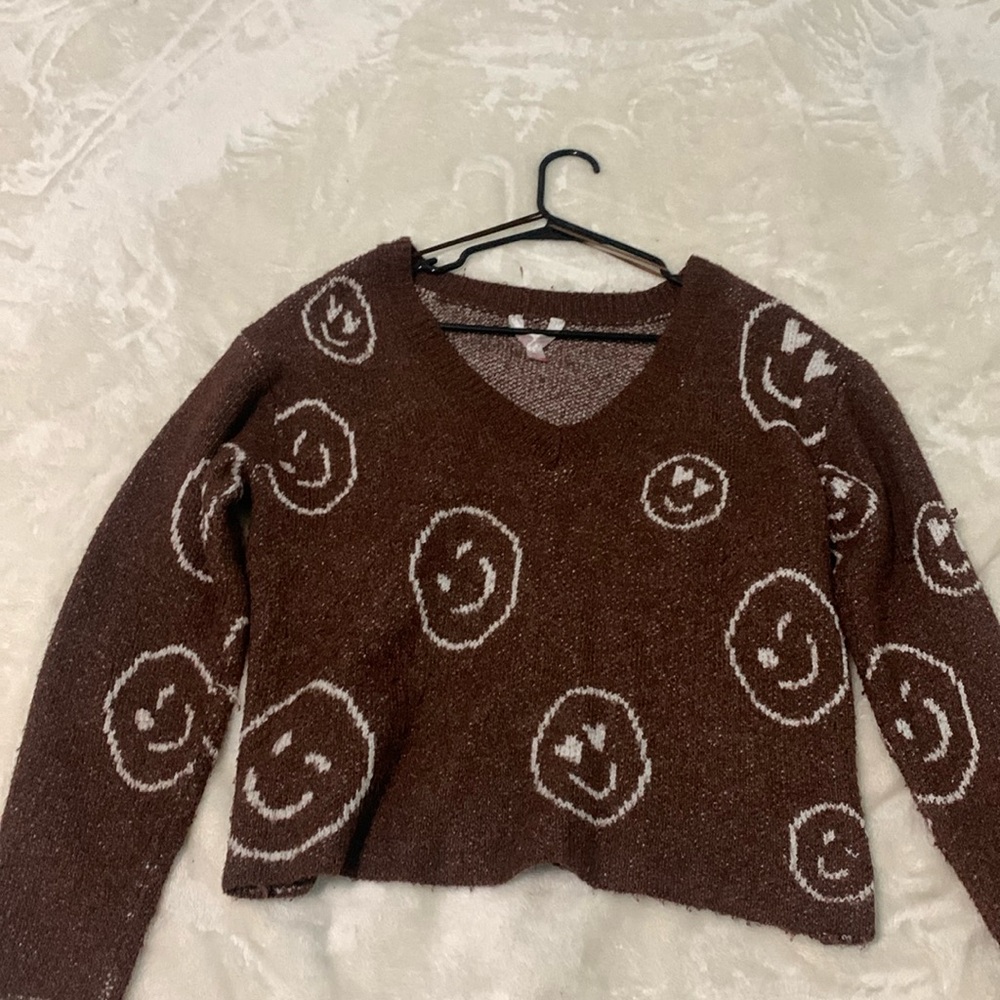Brown smiley, face v-neck sweater